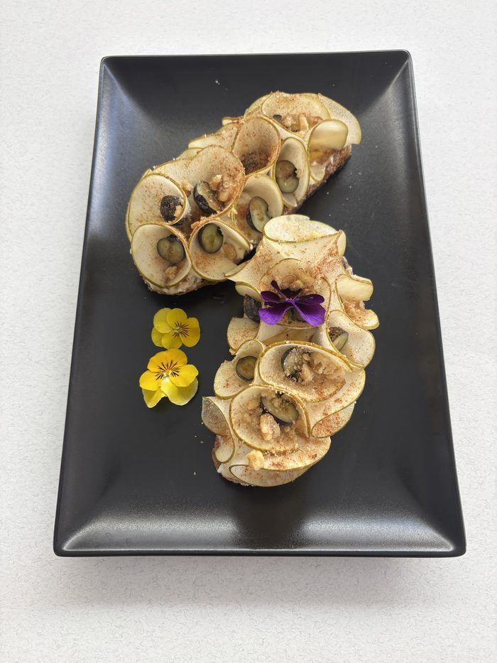 Pear-fect Pour Moi: goat cheese, pear and walnuts.